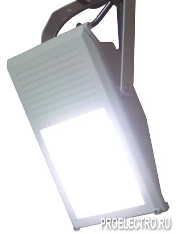 Прожектор светодиодный для подсветки фасадов, направленный