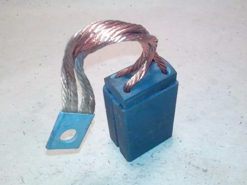 Щетка ЭГ 25х40х54 L130, К1-8, ЭГ2А, НК6 Разрезная