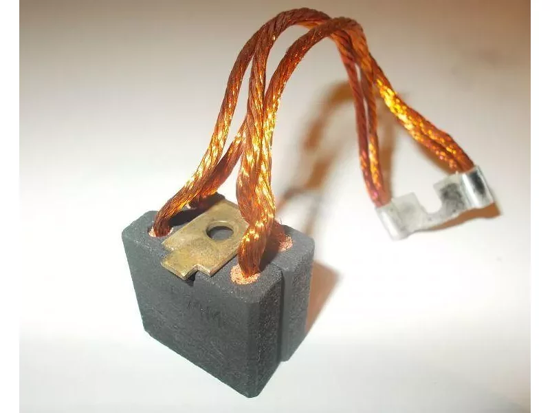Щетка ЭГ 20х32х32 L120, К1-8, ЭГ74, НК2 Разрезная