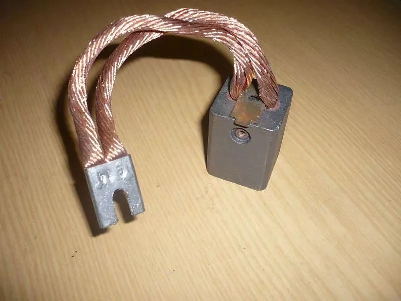 Щетка ЭГ 30х30х40 L130, К1-3, ЭГ14, НК2