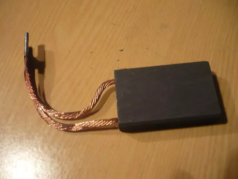 Щетка ЭГ 16х40х64 L90, К1-3, ЭГ2, НК2