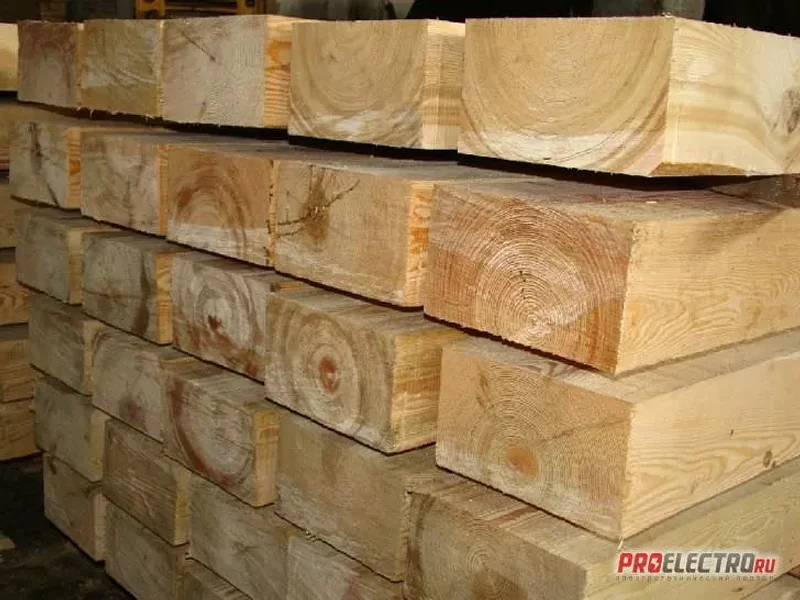 Брус из хвойных пород древесины