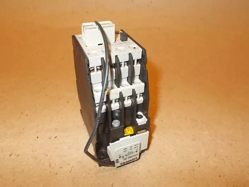 Пускатель SIEMENS 3TH 4253-0B 110В AC DC