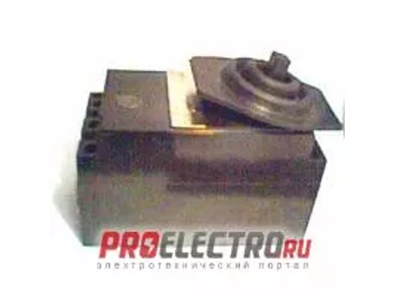 АЕ2336-12Р-00 8А Iотс= 7