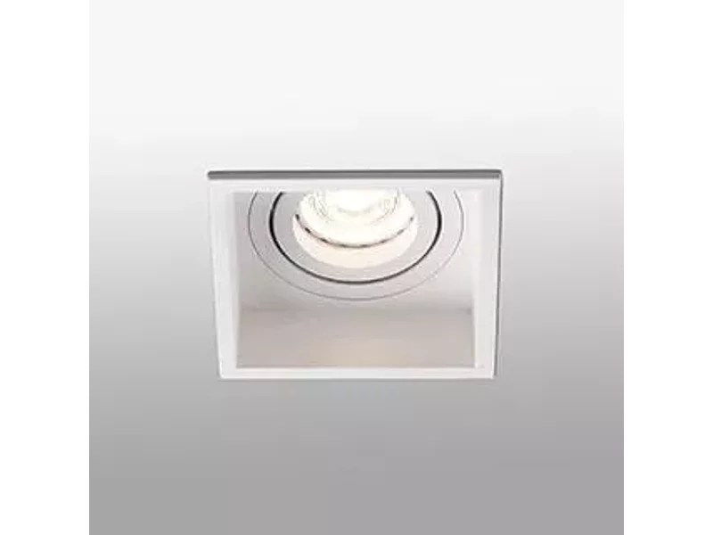 40120 HYDE Faro Barcelona