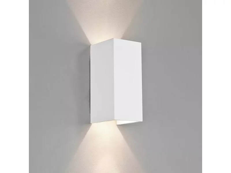 1047006 Bari настенный светильник Astro Lighting