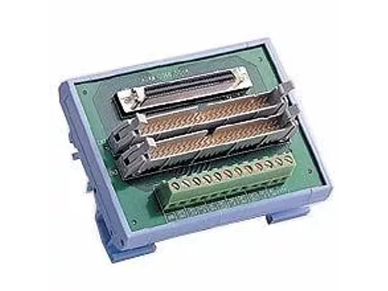 Модуль-переходник ADAM-3968/50 с 68-контактного соед. SCSI-II на два соед. IDC-50