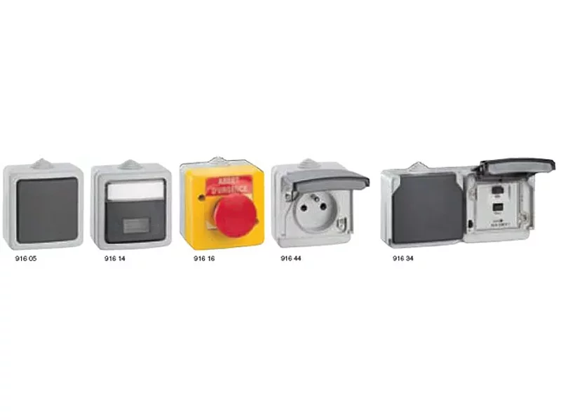 Установочное электрооборудование LEGRAND, Пыле- и влагозащитная серия Plexo 55 s