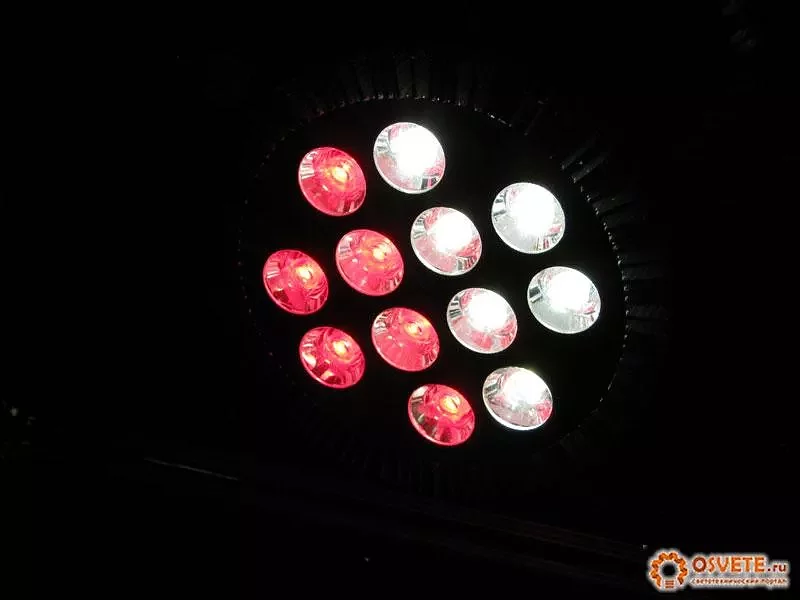 Светодиодная лампа Fito led PAR38-12W-RW Е27
