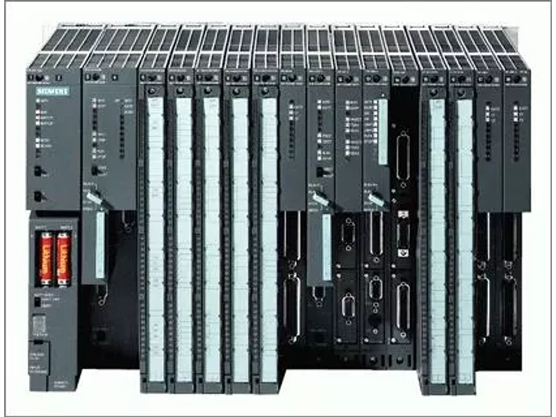 Программируемые логические контроллеры Omron
