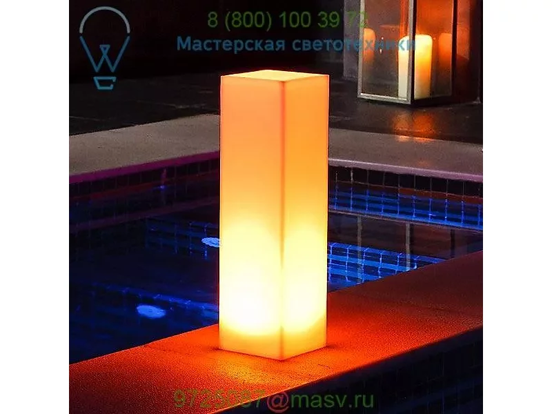 Smart &amp; Green Slim Block LED Indoor / Outdoor Lamp FC-SLIM BLOCK, акцентный светильник