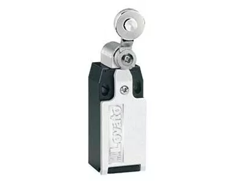 KME2L03 Концевой выключатель с метал. роликом, 3NC, LOVATO Electric