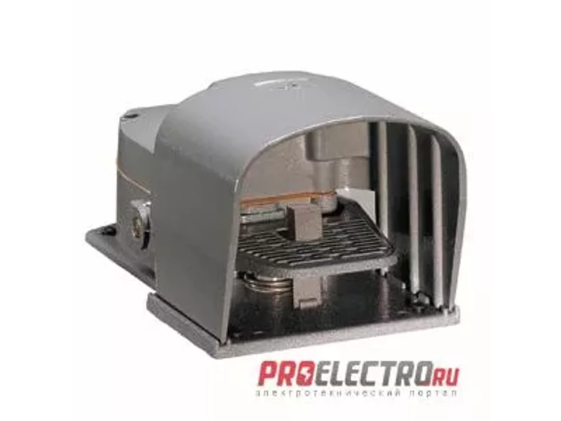 KR210S22 Ножной выключатель с педалью, 2NO+2NC, защит. рычаг, Lovato Electric