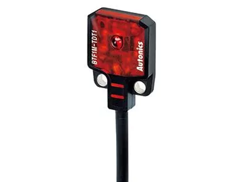 BTF1M-TDTD-P Фотодатчик на пересечение луча, 12-24VDC, вых. PNP, A1650000302