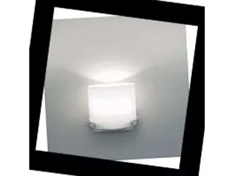 9002/15A white Venus IDL, Бра