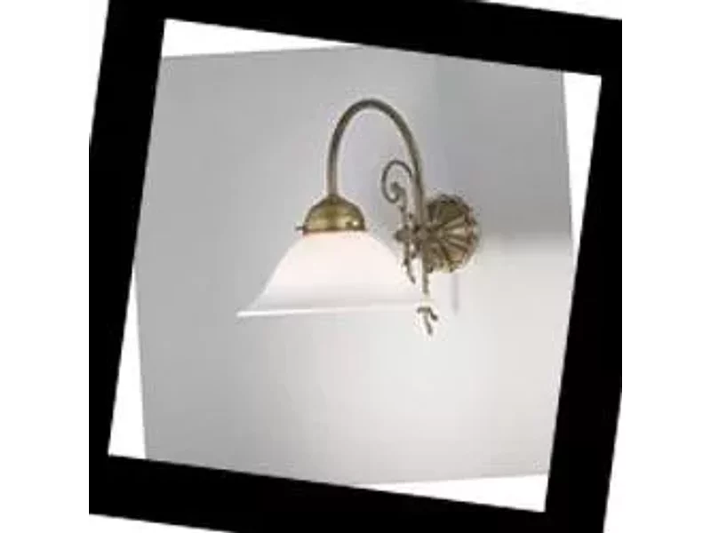 A75-22opb A75 Berliner Messinglampen, Бра